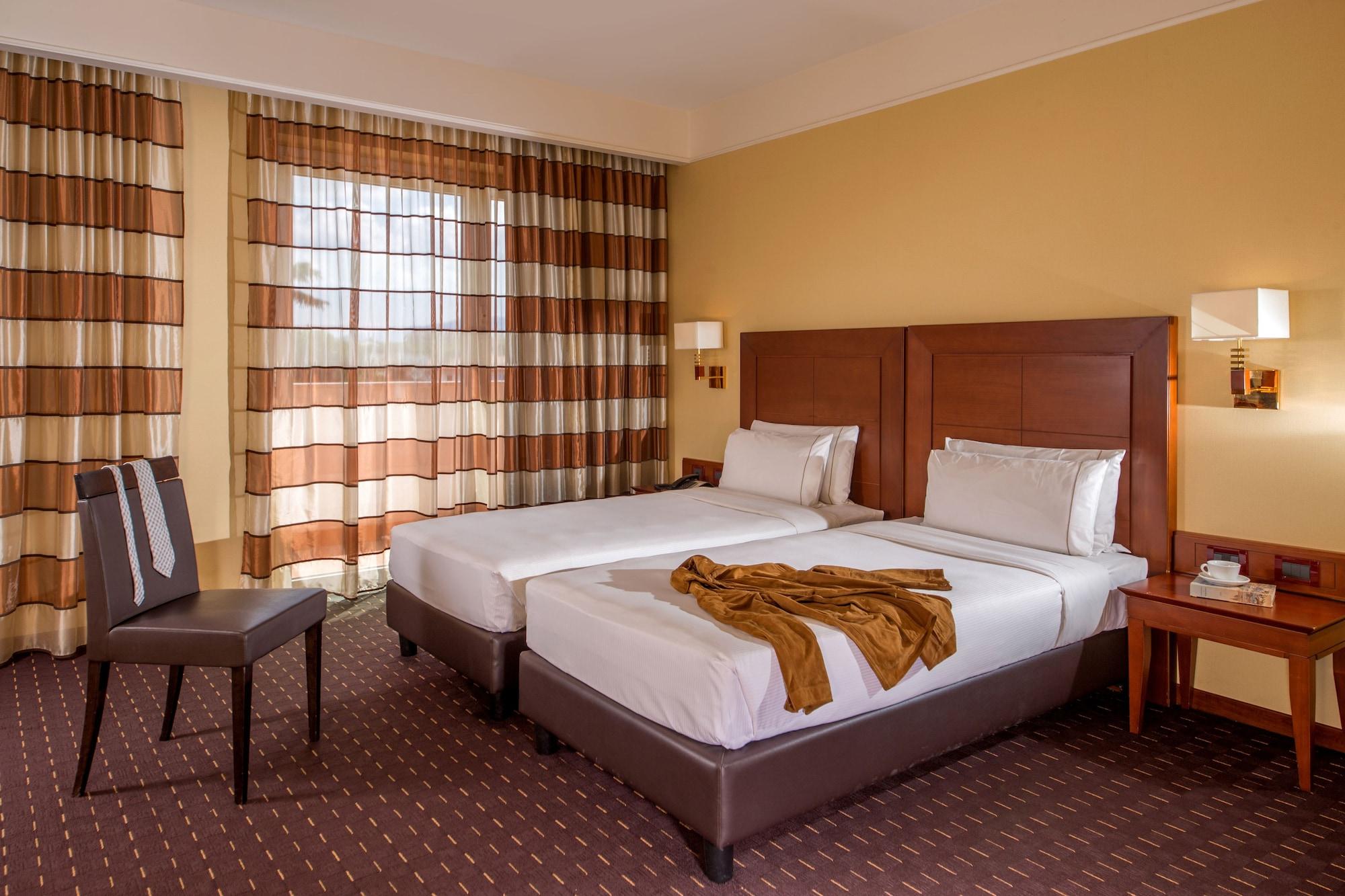 Hotel Capannelle Roma Экстерьер фото