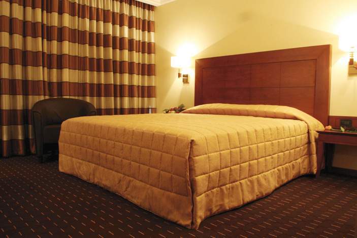 Hotel Capannelle Roma Экстерьер фото